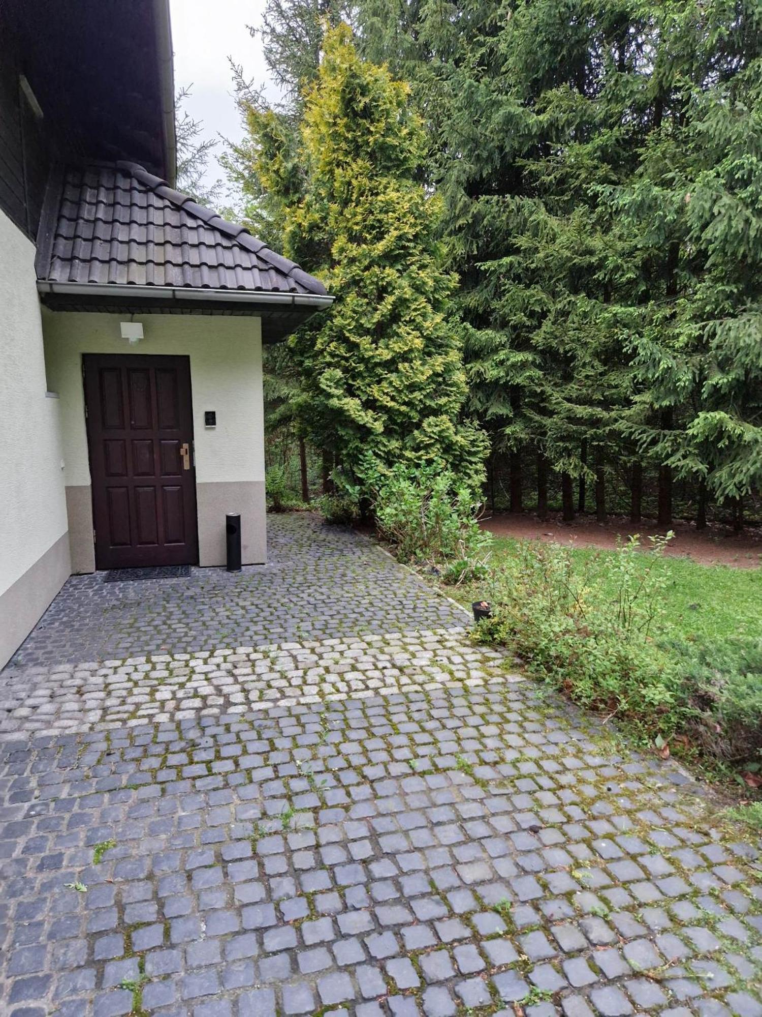 Villa Falsztyn Holiday Home Kültér fotó